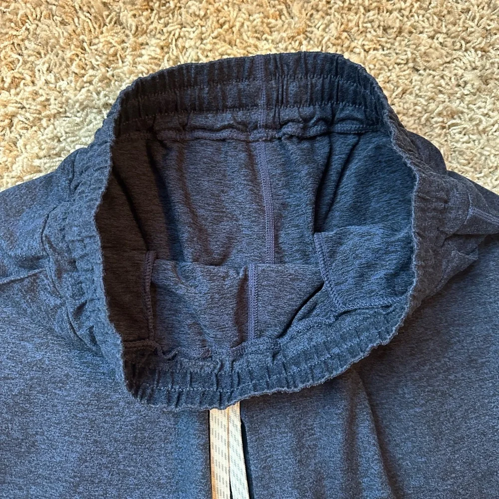 Vuori heather navy joggers - Picture 4 of 5